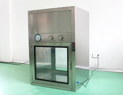 自凈式傳遞窗用于潔凈車間、微細(xì)科技、生物實(shí)驗(yàn)室、制藥廠、醫(yī)院、食品加工業(yè)、LCD、電子廠等等一切需要空氣凈化的場所都需要用到傳遞窗等等