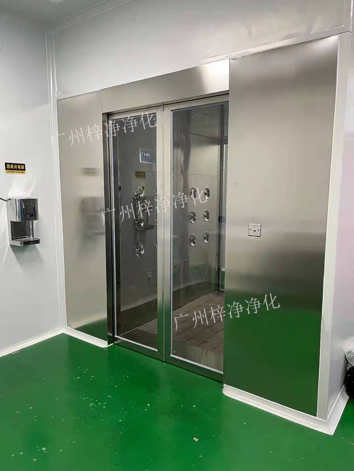 無塵車間專用全自動感應(yīng)風淋室有什么特點？