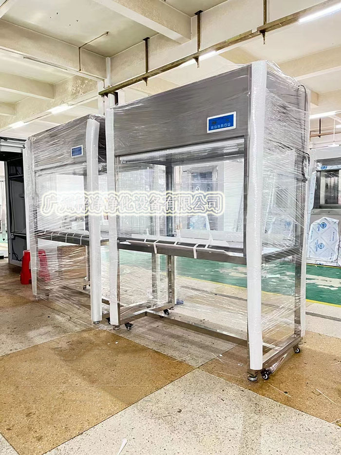 FFU在潔凈工作臺(tái)中的應(yīng)用概述